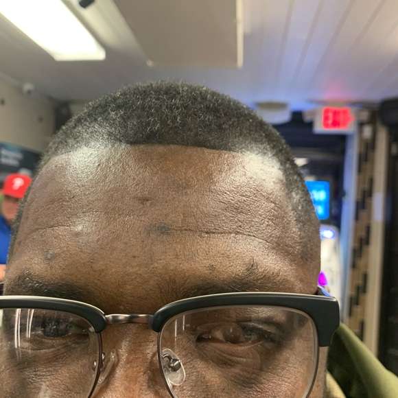 Meet your Posher, Carlton - Picture 1 of 1